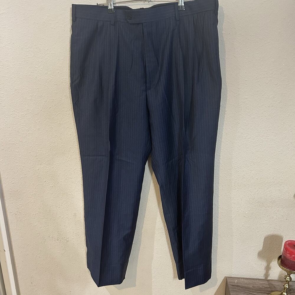 JS. A. Bank Men's Pleated Cuffed Pants 39R Navy 100% Micro Polyester
